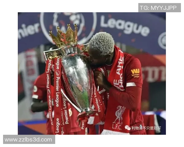 利物浦赛场爆发小插曲，裁判如何处理？